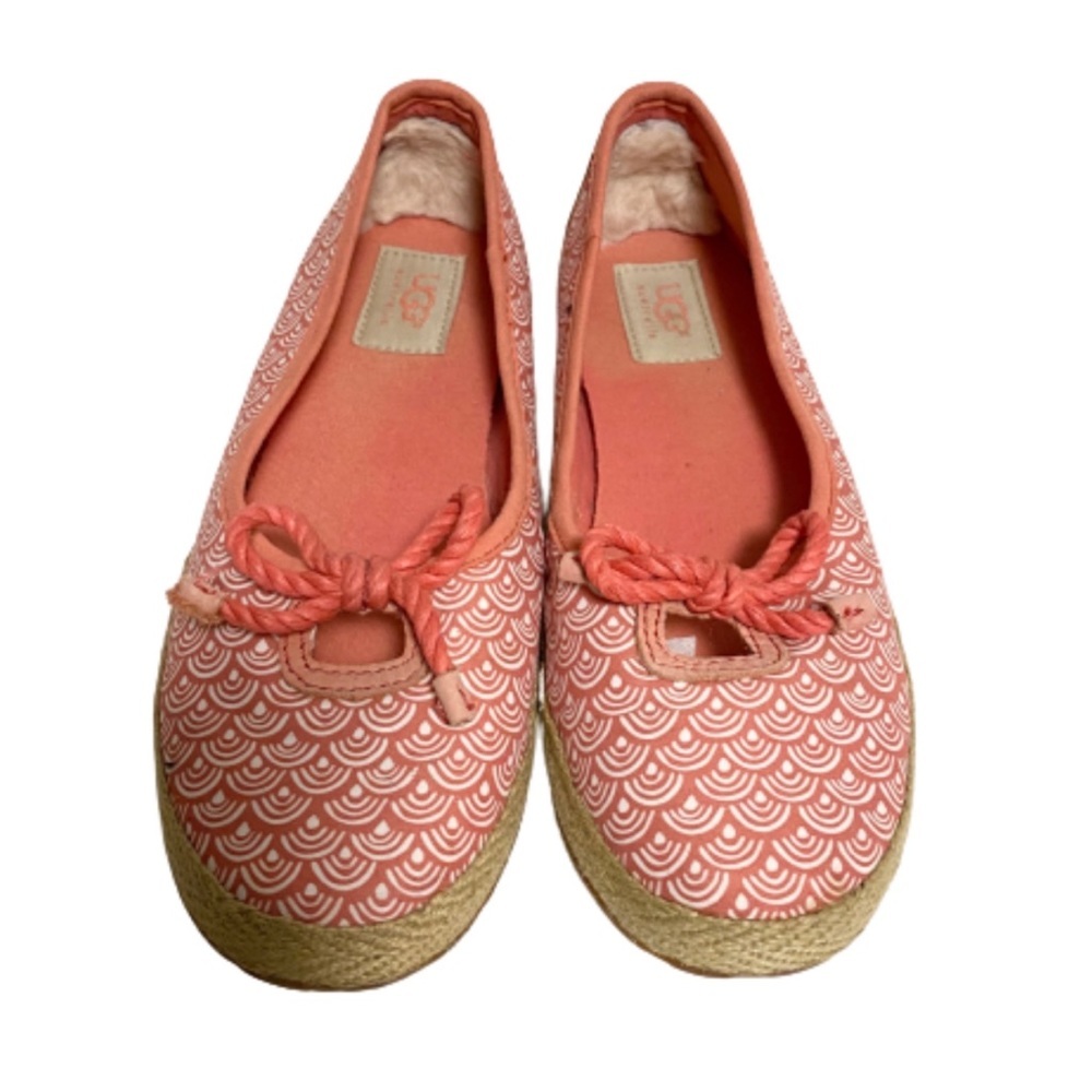 Ugg Syleste women’s pink/ white scallope fabric espadrille ballet flats size 7.5 - Picture 1 of 6